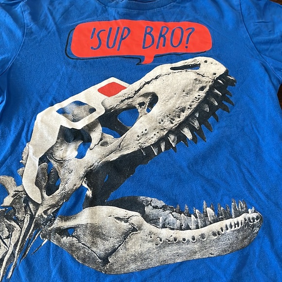 Place blue dinosaur “Sup Bro” Tshirt - Picture 2 of 4